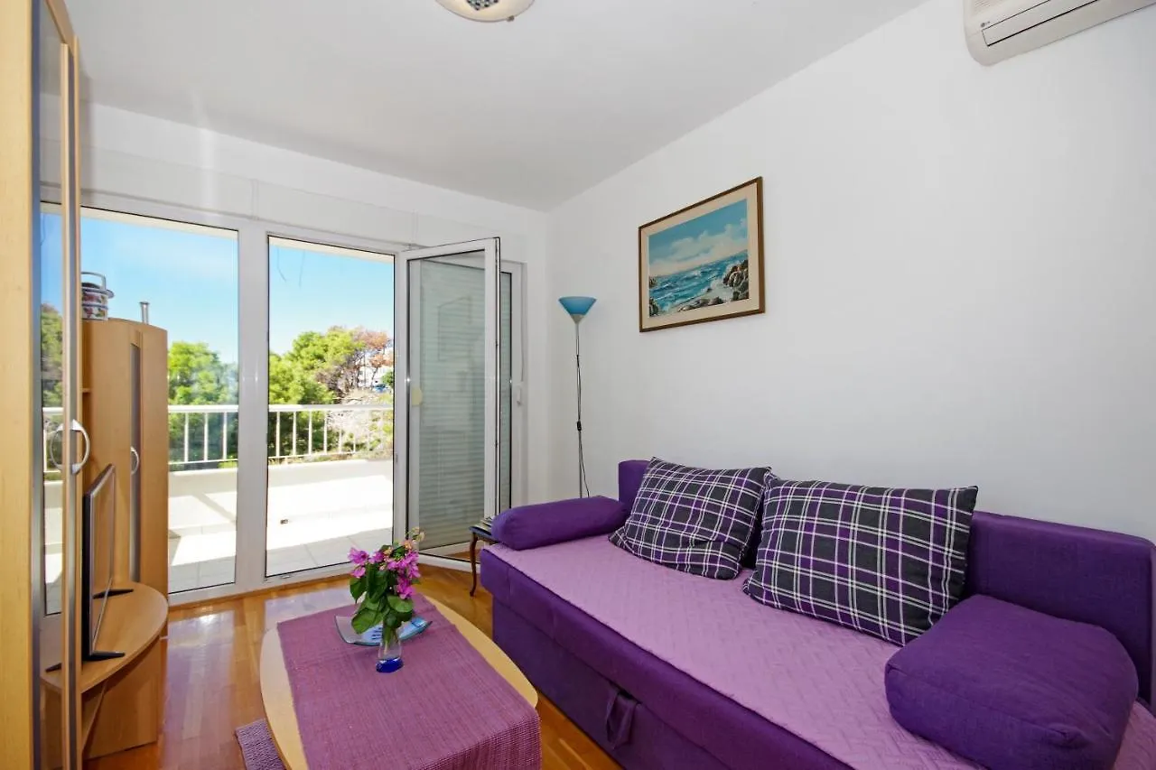 Apartments Kus Split
