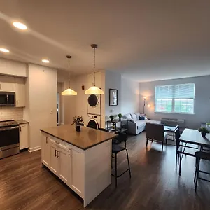 Pristine 2br Apt With Modern Amenities Near Nyc Apartment Jersey City